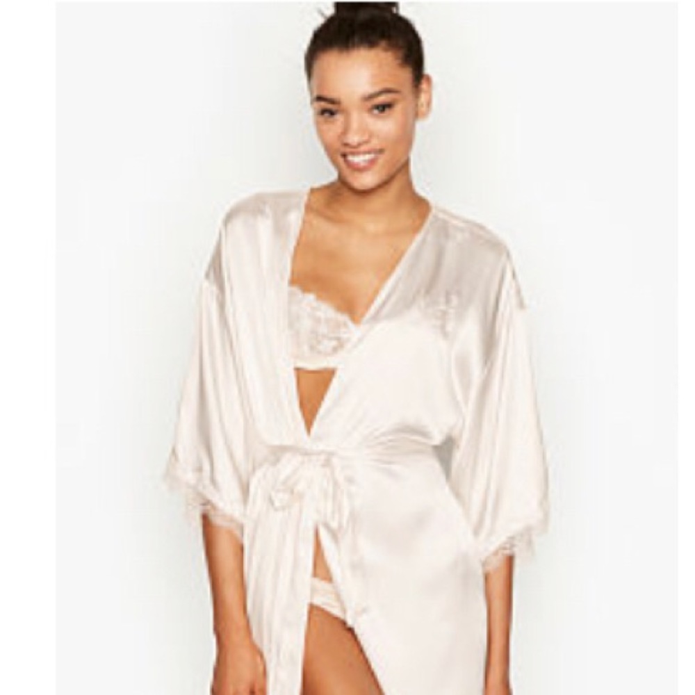 Victoria’s Secret Kimono Robe